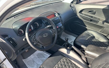 KIA cee'd I рестайлинг, 2008 год, 608 000 рублей, 10 фотография