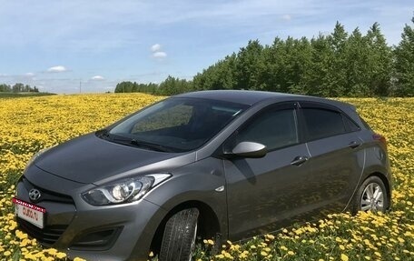 Hyundai i30 II рестайлинг, 2012 год, 869 000 рублей, 1 фотография