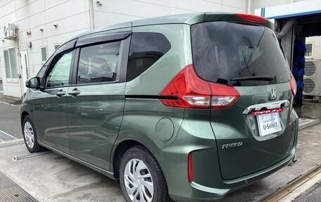 Honda Freed II, 2021 год, 1 155 000 рублей, 4 фотография