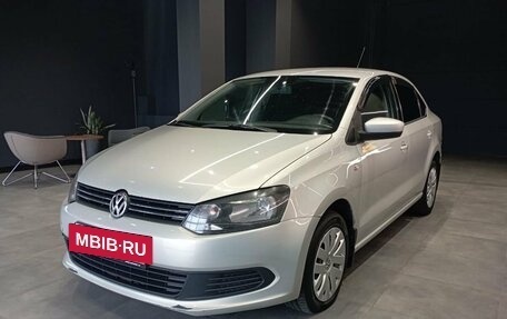 Volkswagen Polo VI (EU Market), 2011 год, 730 000 рублей, 2 фотография