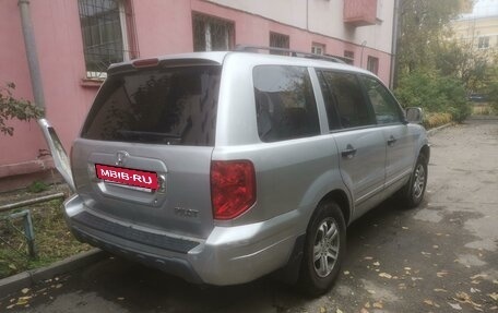 Honda Pilot III рестайлинг, 2005 год, 880 000 рублей, 2 фотография