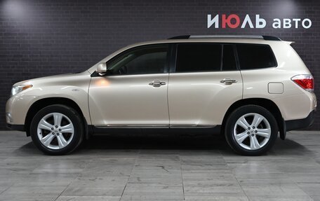 Toyota Highlander III, 2011 год, 2 500 000 рублей, 9 фотография