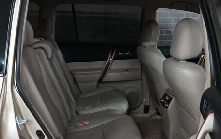 Toyota Highlander III, 2011 год, 2 500 000 рублей, 23 фотография