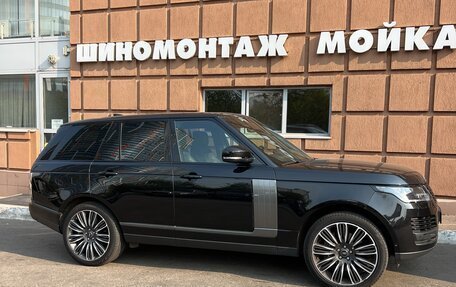 Land Rover Range Rover IV рестайлинг, 2018 год, 8 200 000 рублей, 13 фотография