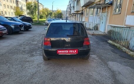 Volkswagen Golf IV, 2001 год, 300 000 рублей, 3 фотография