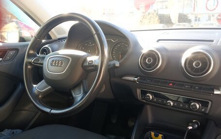 Audi A3, 2013 год, 1 420 000 рублей, 10 фотография