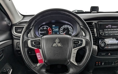 Mitsubishi Pajero Sport III рестайлинг, 2019 год, 3 470 000 рублей, 21 фотография