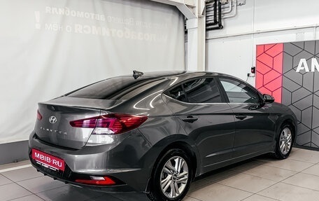 Hyundai Elantra VI рестайлинг, 2019 год, 1 855 750 рублей, 7 фотография