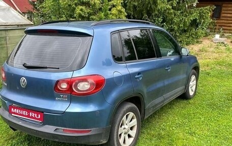 Volkswagen Tiguan I, 2011 год, 820 000 рублей, 2 фотография