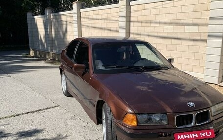 BMW 3 серия, 1994 год, 170 000 рублей, 2 фотография