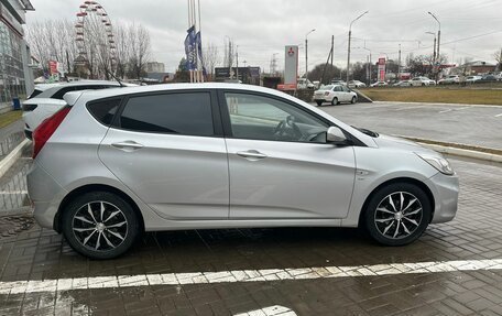 Hyundai Solaris II рестайлинг, 2014 год, 750 000 рублей, 4 фотография