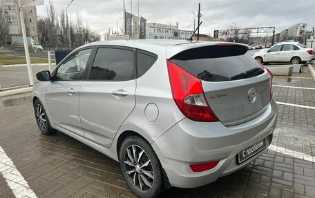 Hyundai Solaris II рестайлинг, 2014 год, 750 000 рублей, 7 фотография