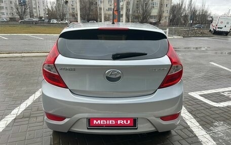 Hyundai Solaris II рестайлинг, 2014 год, 750 000 рублей, 6 фотография