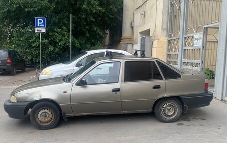 Daewoo Nexia I рестайлинг, 1999 год, 130 000 рублей, 6 фотография