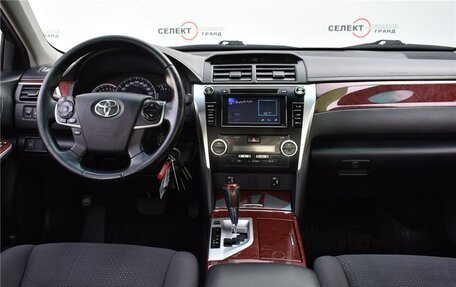 Toyota Camry, 2013 год, 1 750 000 рублей, 6 фотография