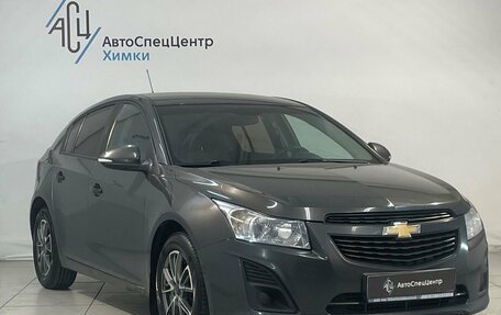 Chevrolet Cruze II, 2015 год, 919 800 рублей, 13 фотография