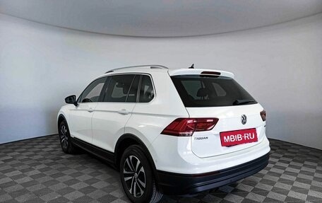 Volkswagen Tiguan II, 2019 год, 2 794 900 рублей, 7 фотография