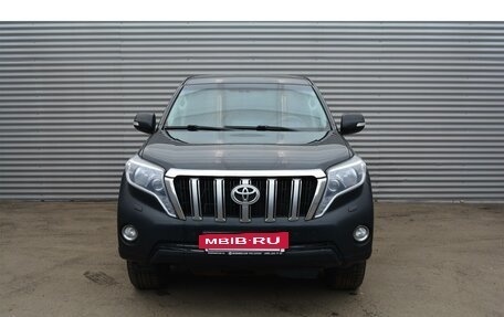 Toyota Land Cruiser Prado 150 рестайлинг 2, 2014 год, 2 503 167 рублей, 2 фотография