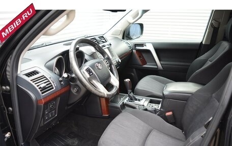 Toyota Land Cruiser Prado 150 рестайлинг 2, 2014 год, 2 503 167 рублей, 17 фотография