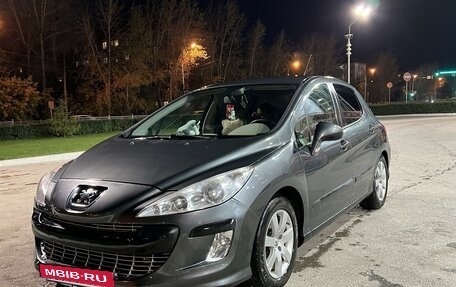 Peugeot 308 II, 2008 год, 700 000 рублей, 2 фотография