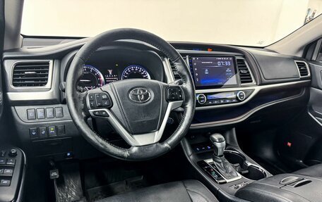 Toyota Highlander III, 2014 год, 3 499 000 рублей, 12 фотография