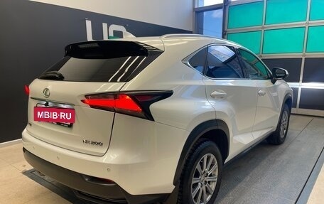 Lexus NX I, 2015 год, 2 990 000 рублей, 6 фотография