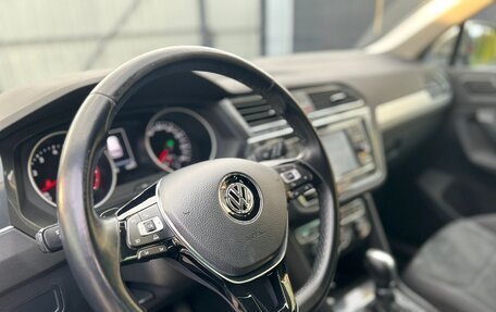 Volkswagen Tiguan II, 2018 год, 2 450 000 рублей, 9 фотография