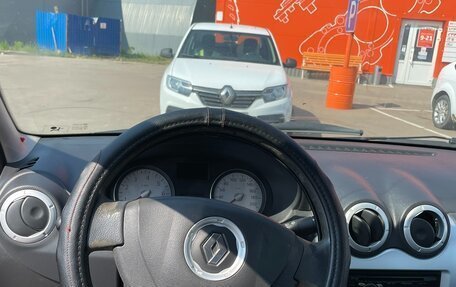 Renault Logan I, 2011 год, 500 000 рублей, 33 фотография