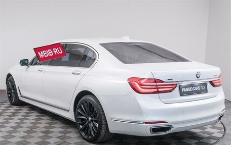 BMW 7 серия, 2015 год, 3 149 000 рублей, 7 фотография