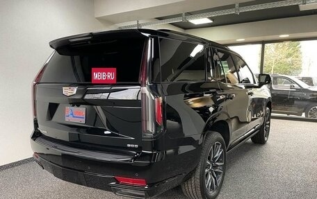 Cadillac Escalade V, 2024 год, 18 800 000 рублей, 9 фотография