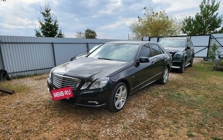 Mercedes-Benz E-Класс, 2010 год, 1 750 000 рублей, 10 фотография