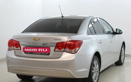 Chevrolet Cruze II, 2013 год, 980 000 рублей, 4 фотография