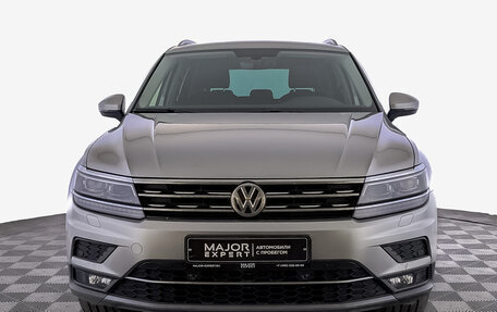 Volkswagen Tiguan II, 2017 год, 2 495 000 рублей, 2 фотография