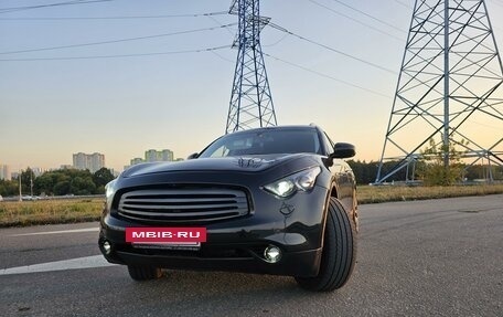 Infiniti FX II, 2010 год, 2 000 000 рублей, 8 фотография