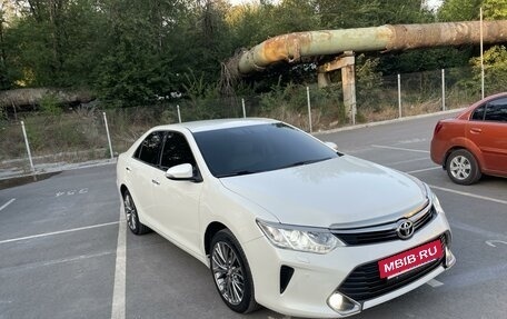 Toyota Camry, 2016 год, 2 520 000 рублей, 3 фотография