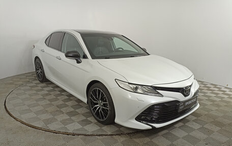 Toyota Camry, 2020 год, 4 016 000 рублей, 3 фотография