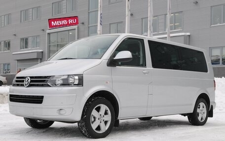 Volkswagen Caravelle T5, 2014 год, 3 100 000 рублей, 1 фотография