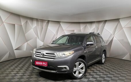 Toyota Highlander III, 2011 год, 2 135 000 рублей, 1 фотография