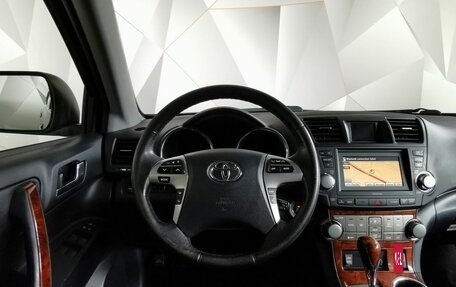 Toyota Highlander III, 2011 год, 2 135 000 рублей, 15 фотография