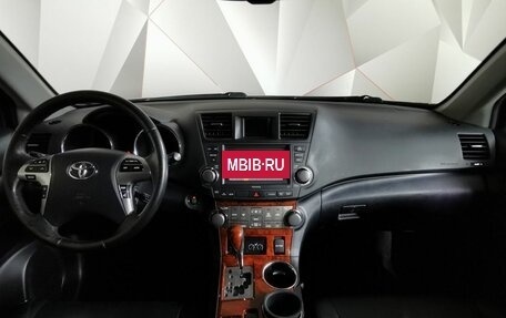 Toyota Highlander III, 2011 год, 2 135 000 рублей, 10 фотография