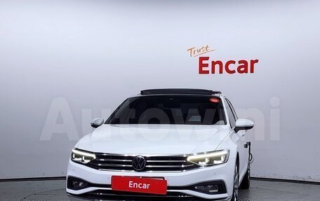 Volkswagen Passat B8 рестайлинг, 2020 год, 2 250 000 рублей, 2 фотография