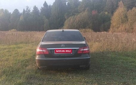 Mercedes-Benz E-Класс, 2013 год, 1 850 000 рублей, 12 фотография