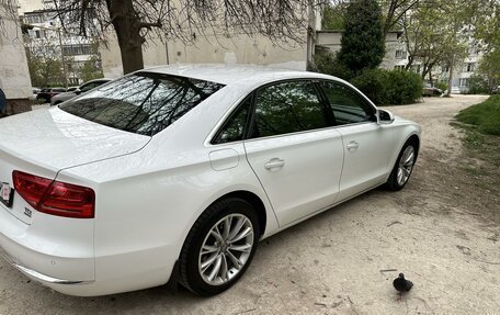 Audi A8, 2011 год, 2 550 000 рублей, 32 фотография