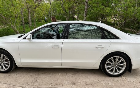 Audi A8, 2011 год, 2 550 000 рублей, 27 фотография