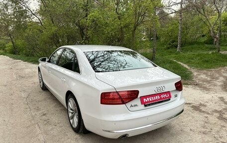 Audi A8, 2011 год, 2 550 000 рублей, 34 фотография