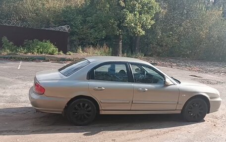 Hyundai Sonata IV рестайлинг, 2005 год, 580 000 рублей, 2 фотография