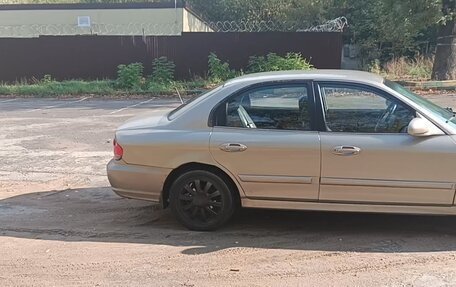 Hyundai Sonata IV рестайлинг, 2005 год, 580 000 рублей, 3 фотография