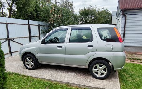 Suzuki Ignis II (HR), 2004 год, 710 000 рублей, 2 фотография