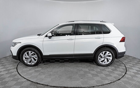 Volkswagen Tiguan II, 2021 год, 3 647 000 рублей, 8 фотография