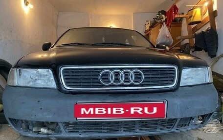 Audi A4, 1998 год, 350 000 рублей, 2 фотография